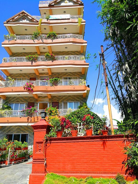 Hotel Center Lake Pokhara Exterior photo